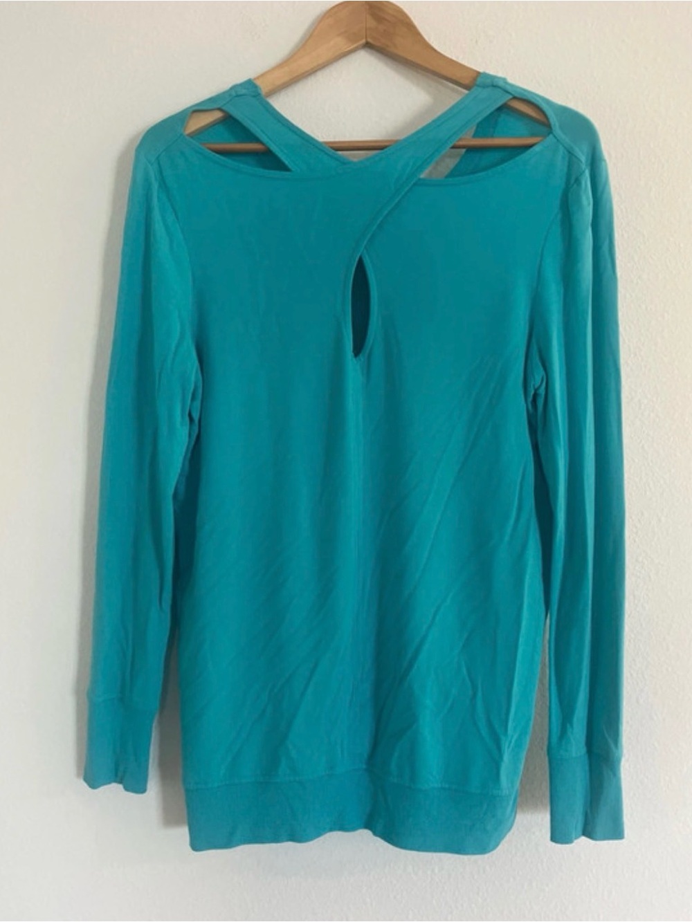 Disney Cruise Line Castaway Cay Blue Long Sleeve T-Shirt - Picture 4 of 4